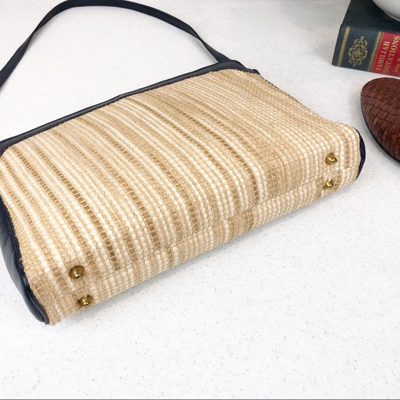 Vintage • Etienne Aigner Woven & Leather Purse - Picture 7 of 8